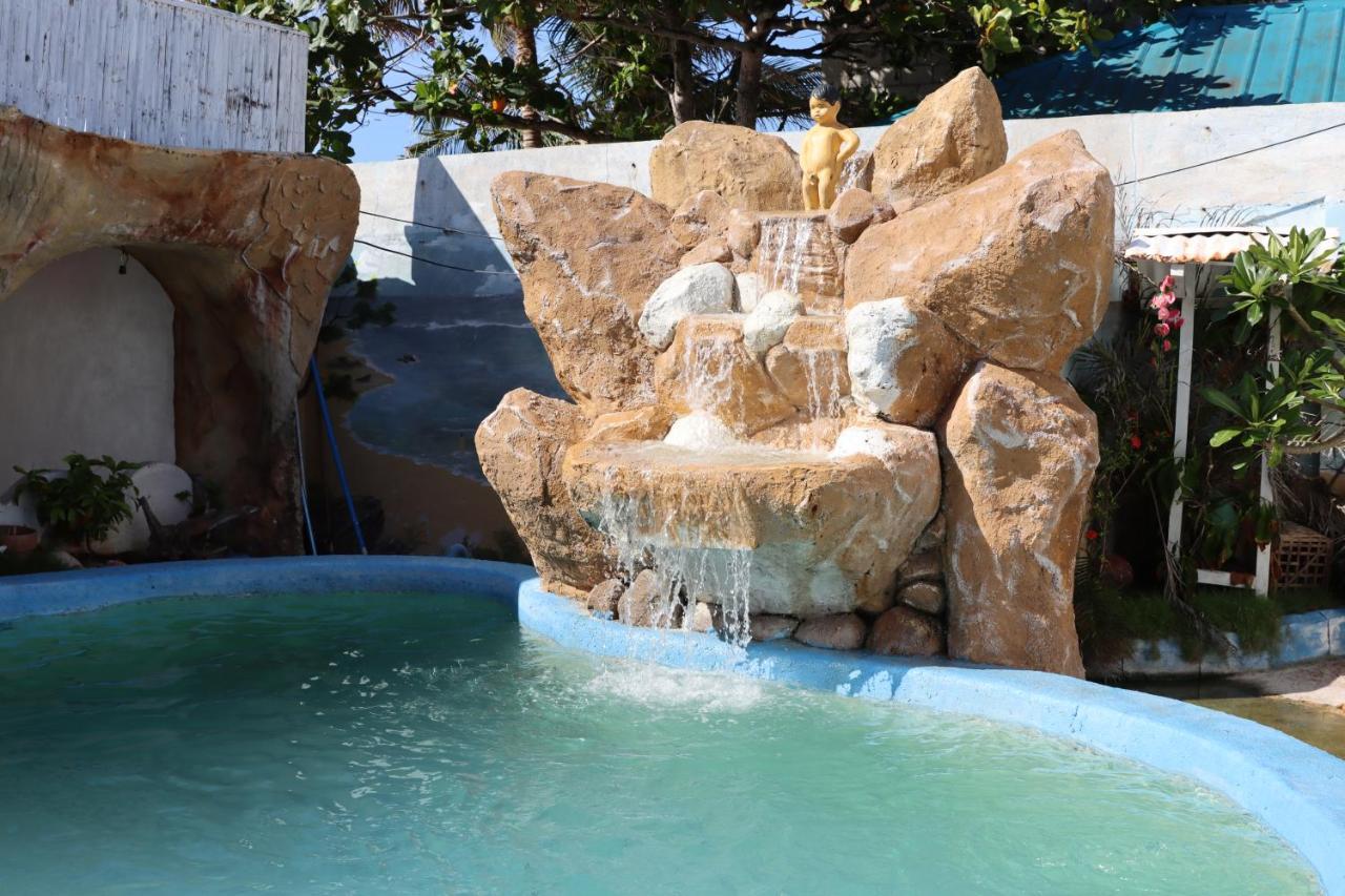 Belle'S Beach Resort Bolinao 外观 照片